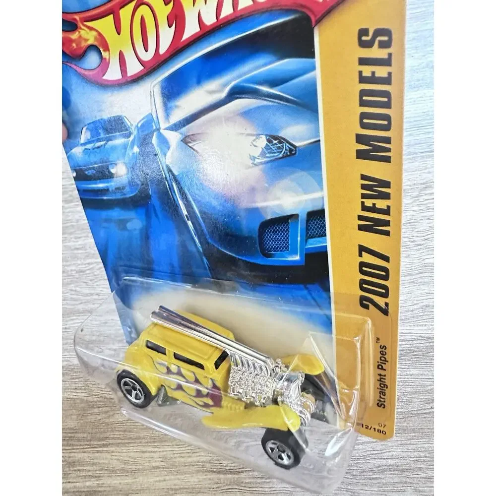 Hot Wheels yellow straight